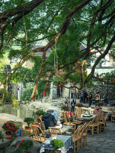 อวิ๋นสุ่ยเหยา · เหอกุ้ยโหลว ภาพที่ 16